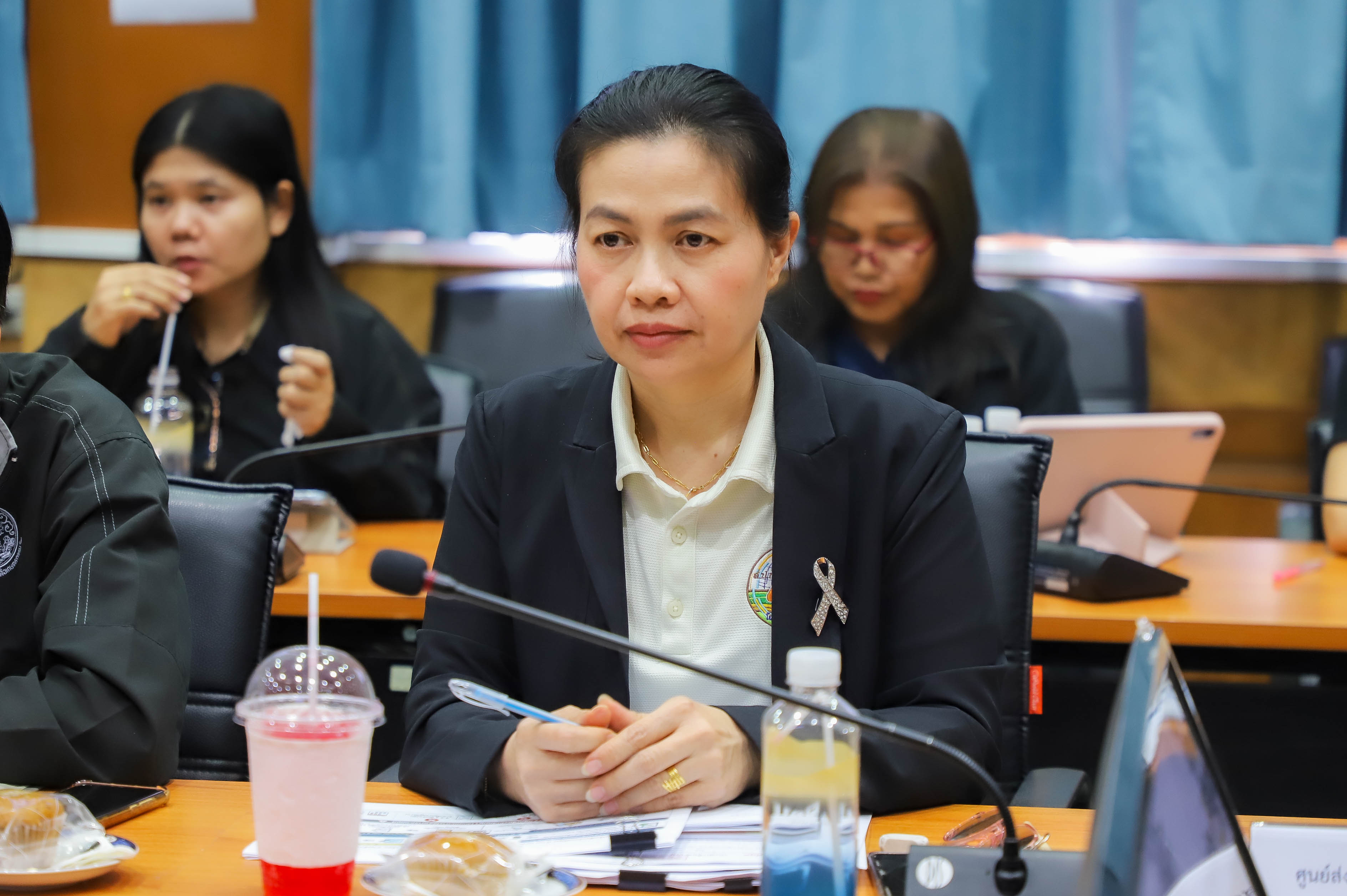 title - ส.ป.ก. ประชุมการซักซ้อมความเข้าใจงานจ้างเหมาบริการบุคคลธรรมดาตามพระราชบัญญัติการจัดซื้อจัดจ้าง และการบริหารพัสดุภาครัฐ พ.ศ. 2560